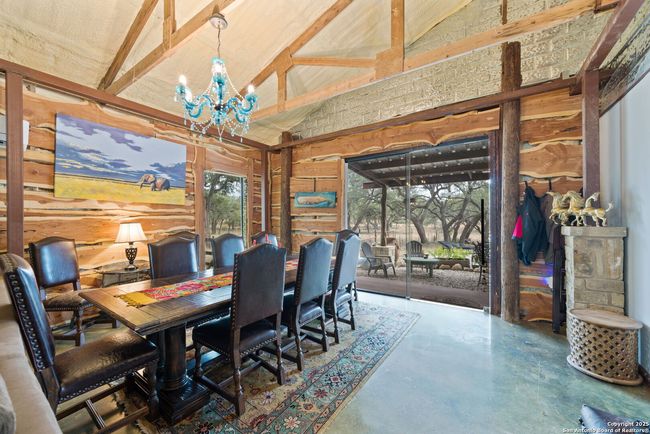 6005 W Ammann Rd, Home with 5 bedrooms, 5 bathrooms and null parking in Bulverde TX | Image 10