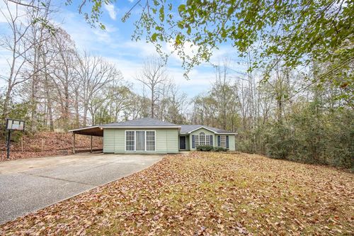 556 Douglas Dr, Ellerslie, GA, 31807-5654 | Card Image