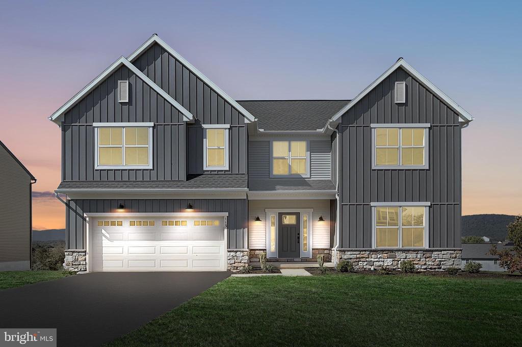 Mountain Dr, Carlisle, PA 17013