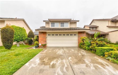 2157 Baywood Dr, Fullerton, CA, 92833-1210 | Card Image