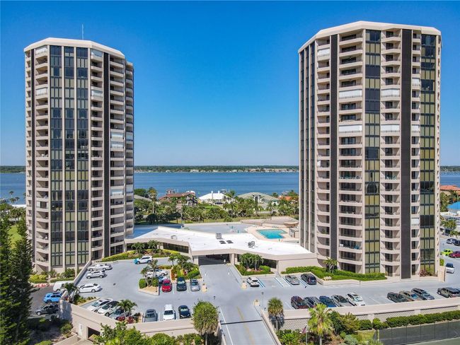 APT-22A1 - 1 Oceans West Blvd, Condo with 1 bedrooms, 2 bathrooms and null parking in Daytona Beach Shores FL | Image 4