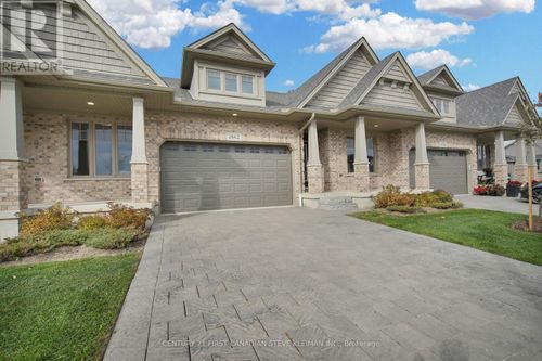 2662 Buroak Dr, London, ON, N6G0Z9 | Card Image
