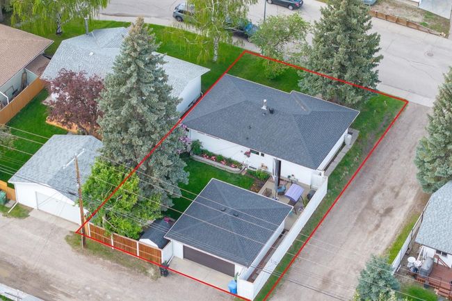 9559 Assiniboine Rd Se, House other with 4 bedrooms, 2 bathrooms and 2 parking in Calgary AB | Image 37