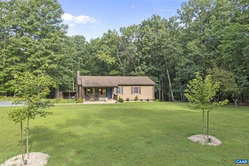 198 Deer Haven Ln, TROY, VA, 22974-3646 | Card Image