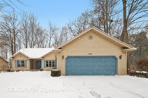 6605 Winterberry Court, Midland, MI, 48640 | Card Image