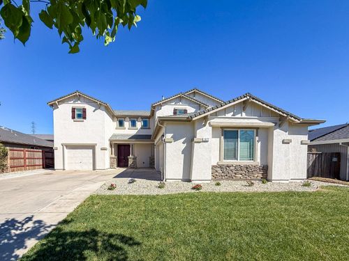 1677 Brookglen Dr, Olivehurst, CA, 95961-4452 | Card Image