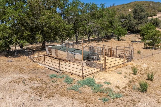 26865 Elizabeth Lake Rd, House other with 2 bedrooms, 2 bathrooms and 2 parking in Lake Hughes CA | Image 68