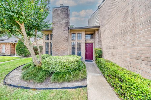 124-1018 Memorial Village Dr, Houston, TX, 77024-4440 | Card Image