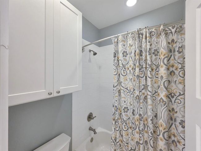 906 Westview, House other with 4 bedrooms, 3 bathrooms and 2 parking in Crystal Beach TX | Image 42