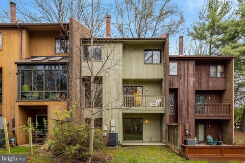 1752 Wainwright Dr, RESTON, VA, 20190-3443 | Card Image