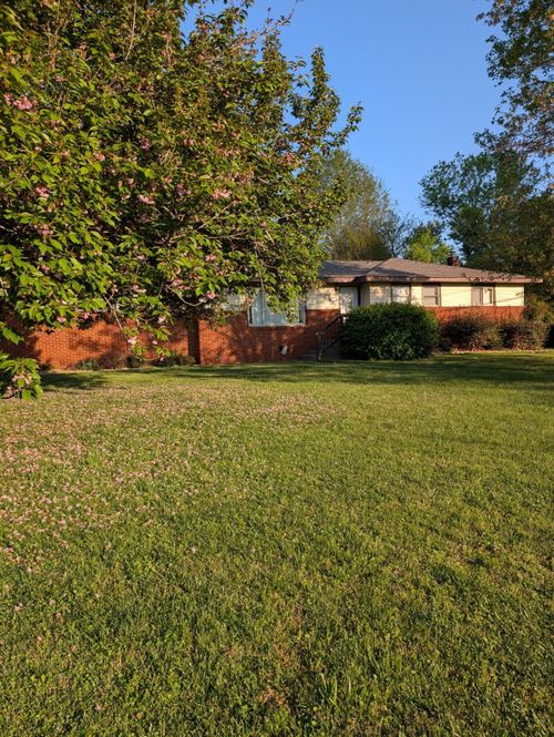1239 Dossett St, Athens, TN, 37303-4531 | Card Image
