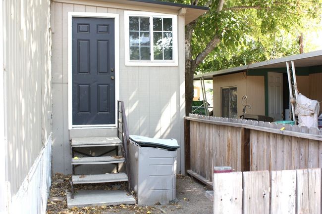 Back Entry | Image 19