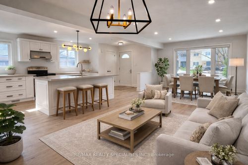 441 Lana Terr, Mississauga, ON, L5A3B2 | Card Image