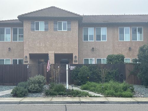 2104 Tienda Dr, Lodi, CA, 95242-3908 | Card Image