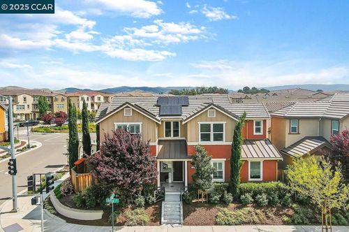 988 Flurry Dr, Livermore, CA, 94550-2540 | Card Image