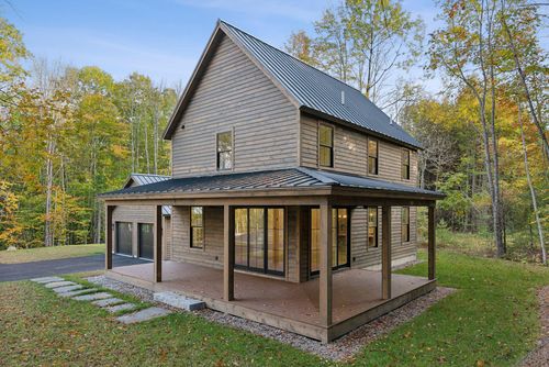 11 Camp Loop Ln, Bridgton, ME, 04009-4972 | Card Image
