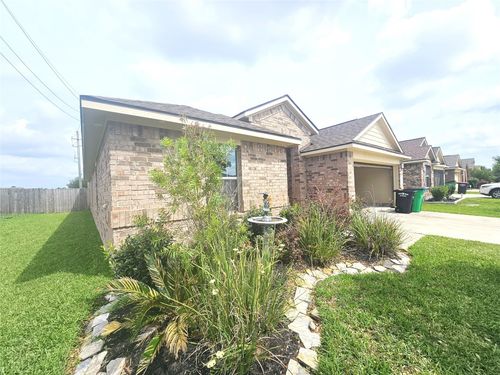 2911 Lincolns Meadow Drive, Spring, TX, 77373 | Card Image