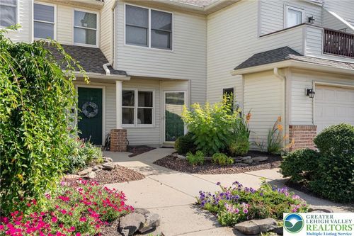 103 Lindfield Cir, Macungie, PA, 18062-1184 | Card Image