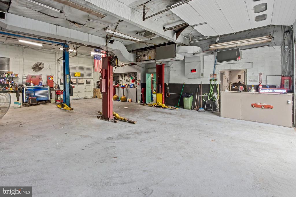 Commercial Sale in BRIDGETON 5