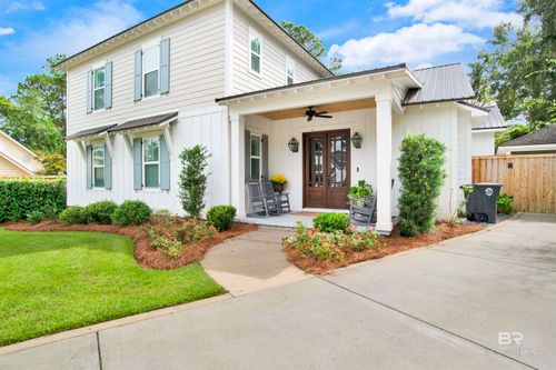 604 Patlynn Ct, Fairhope, AL, 36532-2731 | Card Image