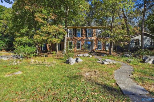 712 Bluewood Dr Se, Huntsville, AL, 35802-3602 | Card Image