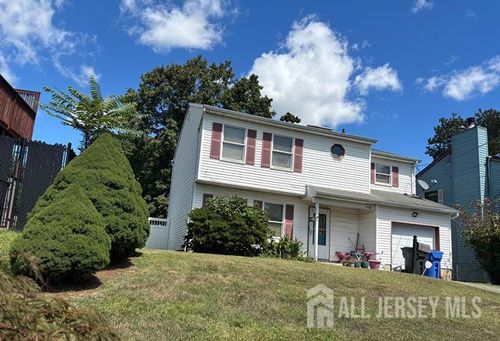 59 E New St, Sewaren, NJ, 07077-1419 | Card Image