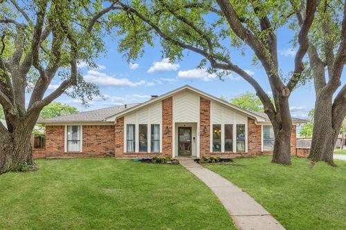 1709 Columbia Dr, Richardson, TX, 75081-3005 | Card Image