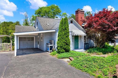 565 Stoystown Rd, Somerset Twp, PA, 15501 | Card Image