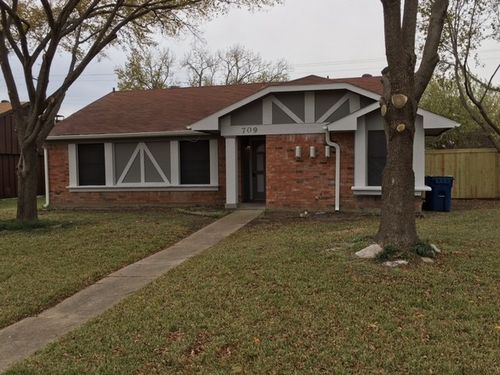 709 Shadybrook Ln, Seagoville, TX, 75159-1244 | Card Image