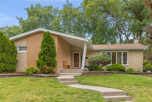 1500 Carson Dr, Homewood, IL, 60430-4017 | Card Image