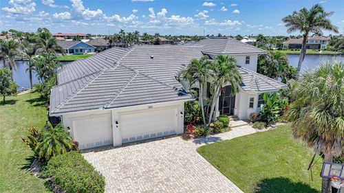 2800 Via Paloma Dr, Punta Gorda, FL, 33950-6350 | Card Image