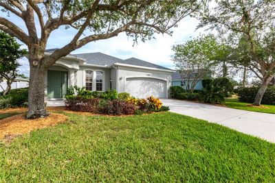 6565 Field Sparrow Glen, House other with 3 bedrooms, 2 bathrooms and null parking in Lakewood Ranch FL | Image 3