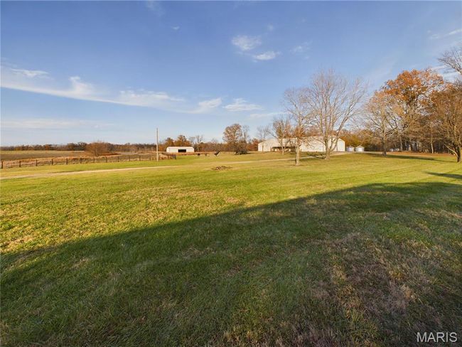 15877 Highway M, Home with 8 bedrooms, 4 bathrooms and 3 parking in Bloomfield MO | Image 17