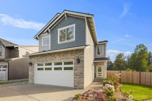 17318 74th Avenue Ct E, Puyallup, WA, 98375-3316 | Card Image