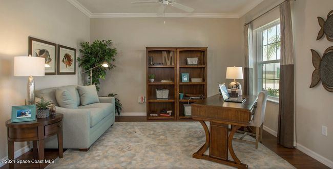 Model home - actual features may vary. | Image 6