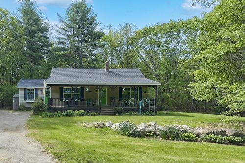 31 Dewdrop Ln, Waldoboro, ME, 04572-5864 | Card Image