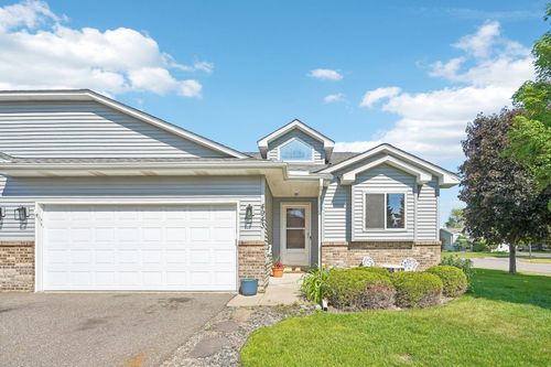 4943 Stoneridge Ln, Monticello, MN, 55362-8452 | Card Image