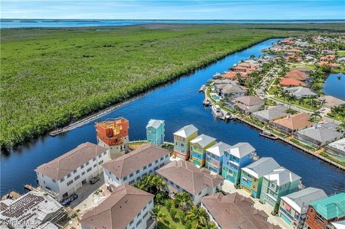 unit-115-5825 Shell Cove Dr, CAPE CORAL, FL, 33914-8659 | Card Image