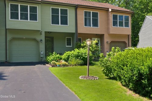 49 Brenden Court, Clifton Park, NY, 12065 | Card Image
