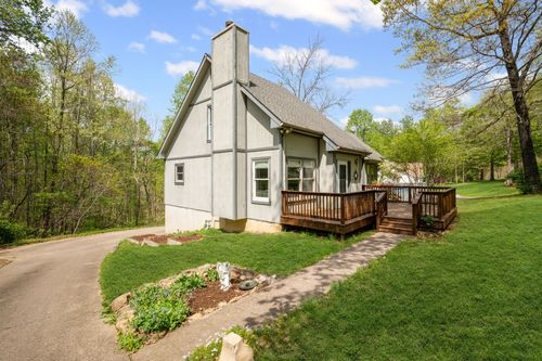 1173 Anna Rebecca Ct, Kingston Springs, TN, 37082-8188 | Card Image