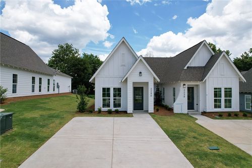 95 Bridle Ct, AUBURN, AL, 36832 | Card Image