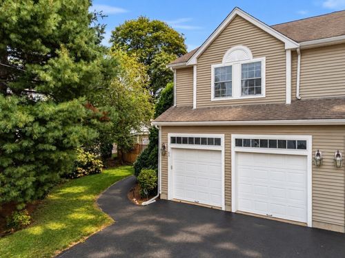 65-65 Crescent Rd, Needham, MA, 02494-1437 | Card Image