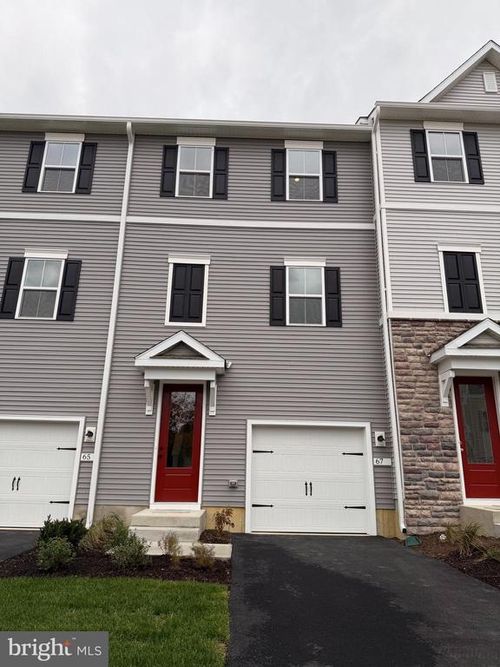 67 Basswood St, Berlin, NJ, 08009-3000 | Card Image