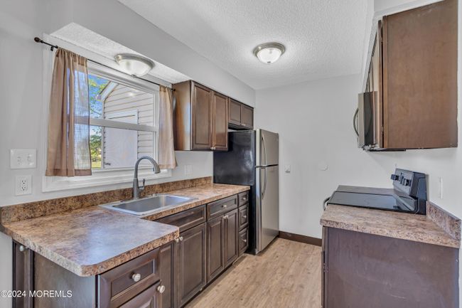 19 S Seas Ct, Condo with 2 bedrooms, 2 bathrooms and null parking in Barnegat NJ | Image 13