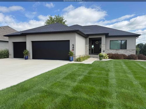 545 E Pinehurst Trl, Dakota Dunes, SD, 57049-5472 | Card Image