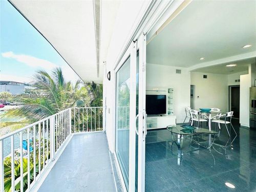 4-3751 Ne 170th St, North Miami Beach, FL, 33160-3123 | Card Image