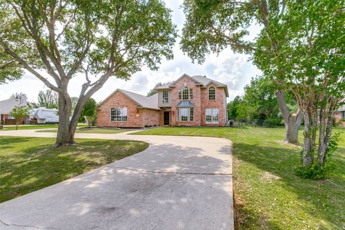 331 Lakeside Dr, Shady Shores, TX, 76208-5744 | Card Image