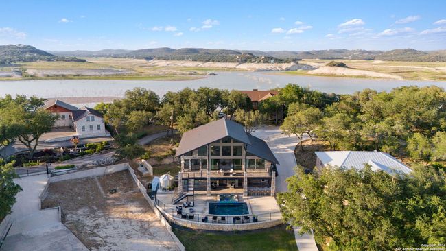 757 County Road 262, House other with 5 bedrooms, 4 bathrooms and null parking in Mico TX | Image 49