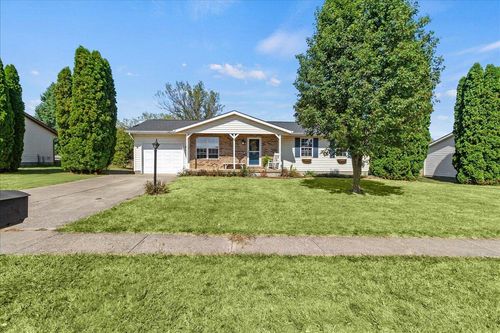 28 Lloyd Dr, North Lewisburg, OH, 43060-9636 | Card Image