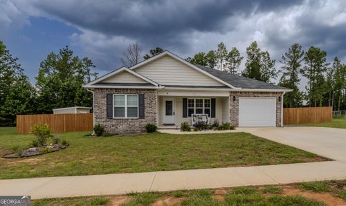 150 Long Pines Cir, East Dublin, GA, 31027-1374 | Card Image